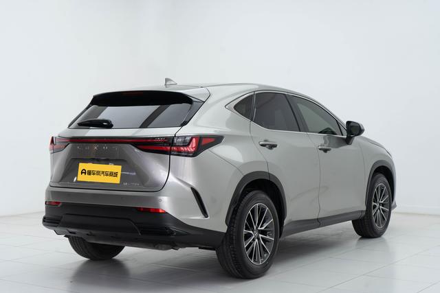 Lexus NX 2022 thumb 4