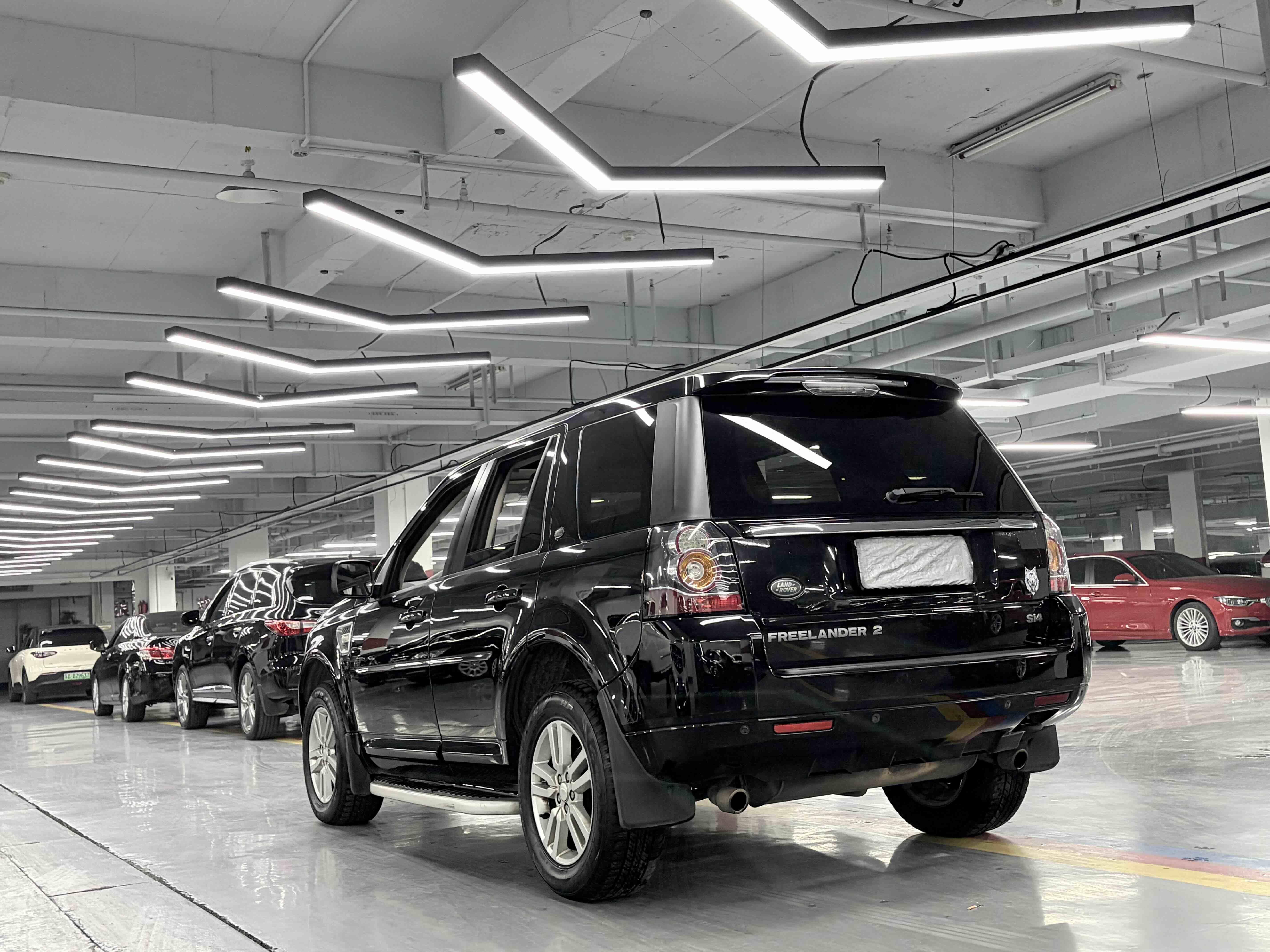 Land Rover Discovery Sport 2014 thumb 11