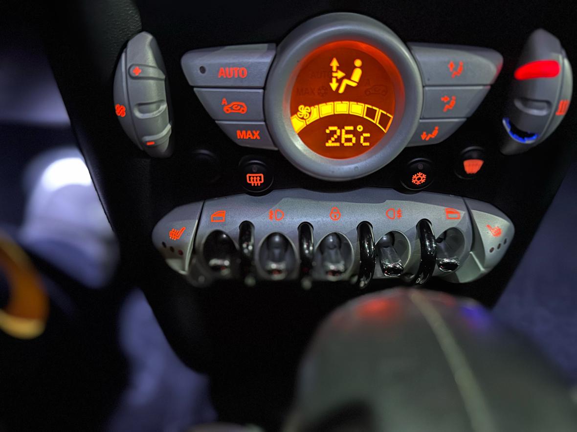 Mini Clubman 2008 thumb 12