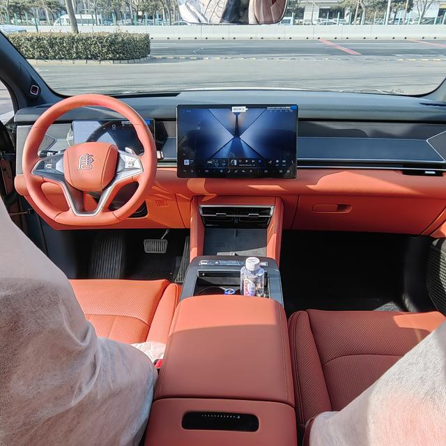 BYD Tang L DM 2025 thumb 9