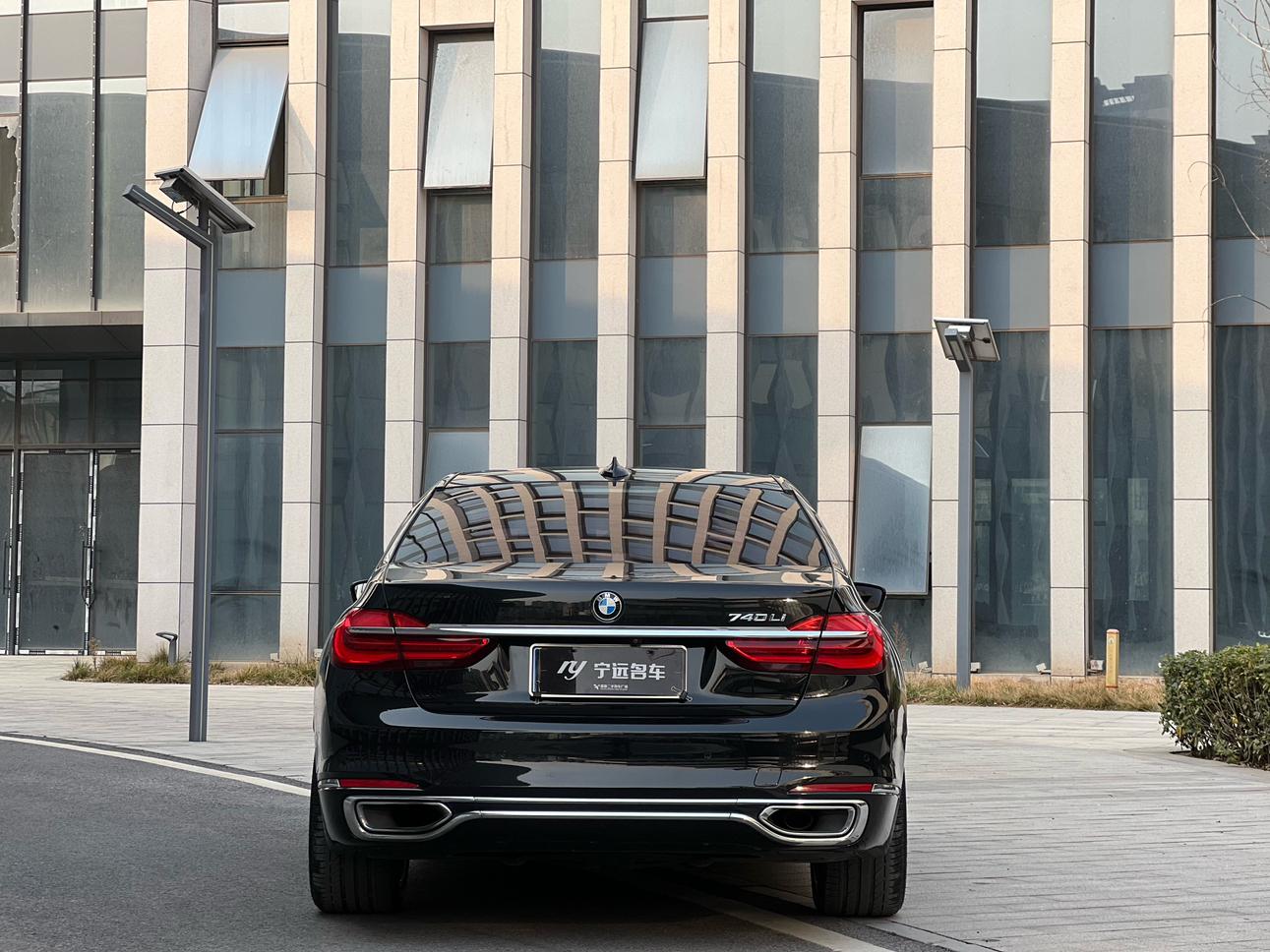 BMW 7 серии 2017 thumb 3