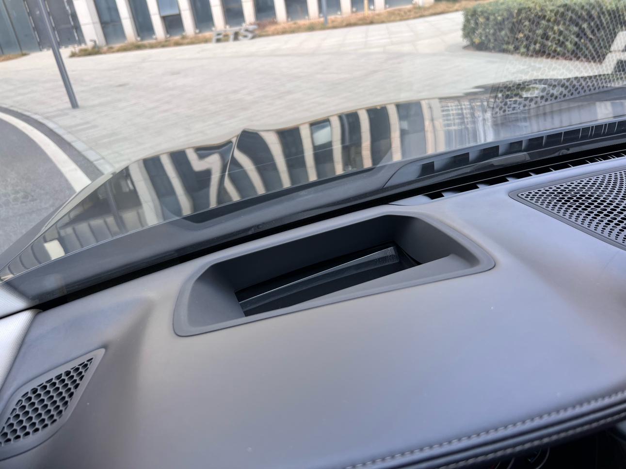 BMW 7 серии 2017 thumb 9