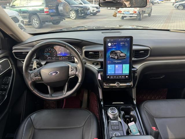 Ford Explorer 2020 thumb 10