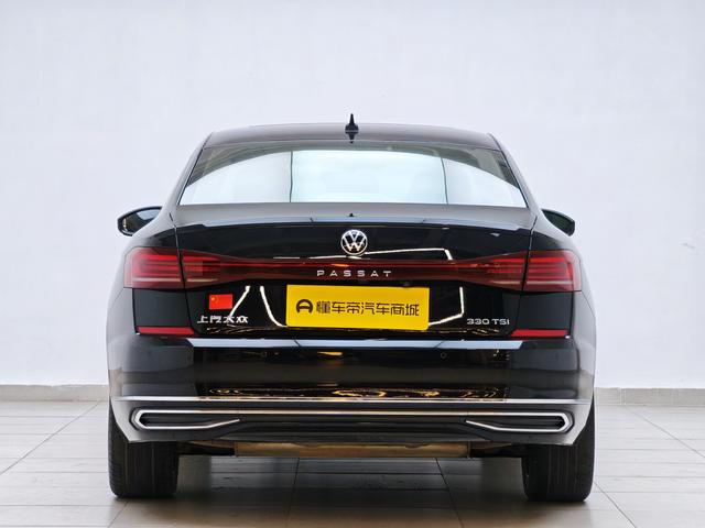 Volkswagen Passat 2023 thumb 3