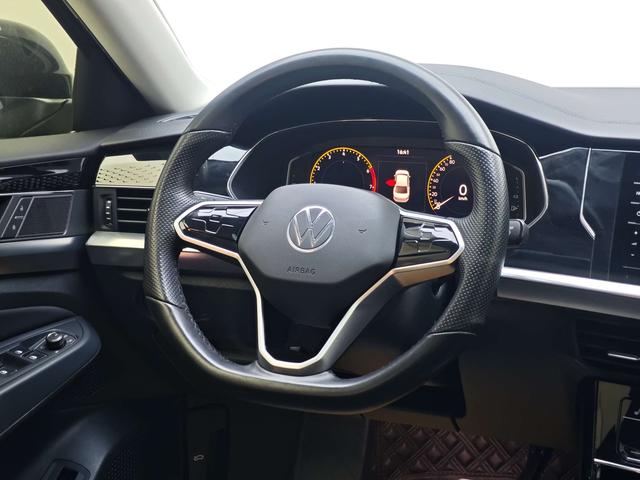 Volkswagen Passat 2023 thumb 8