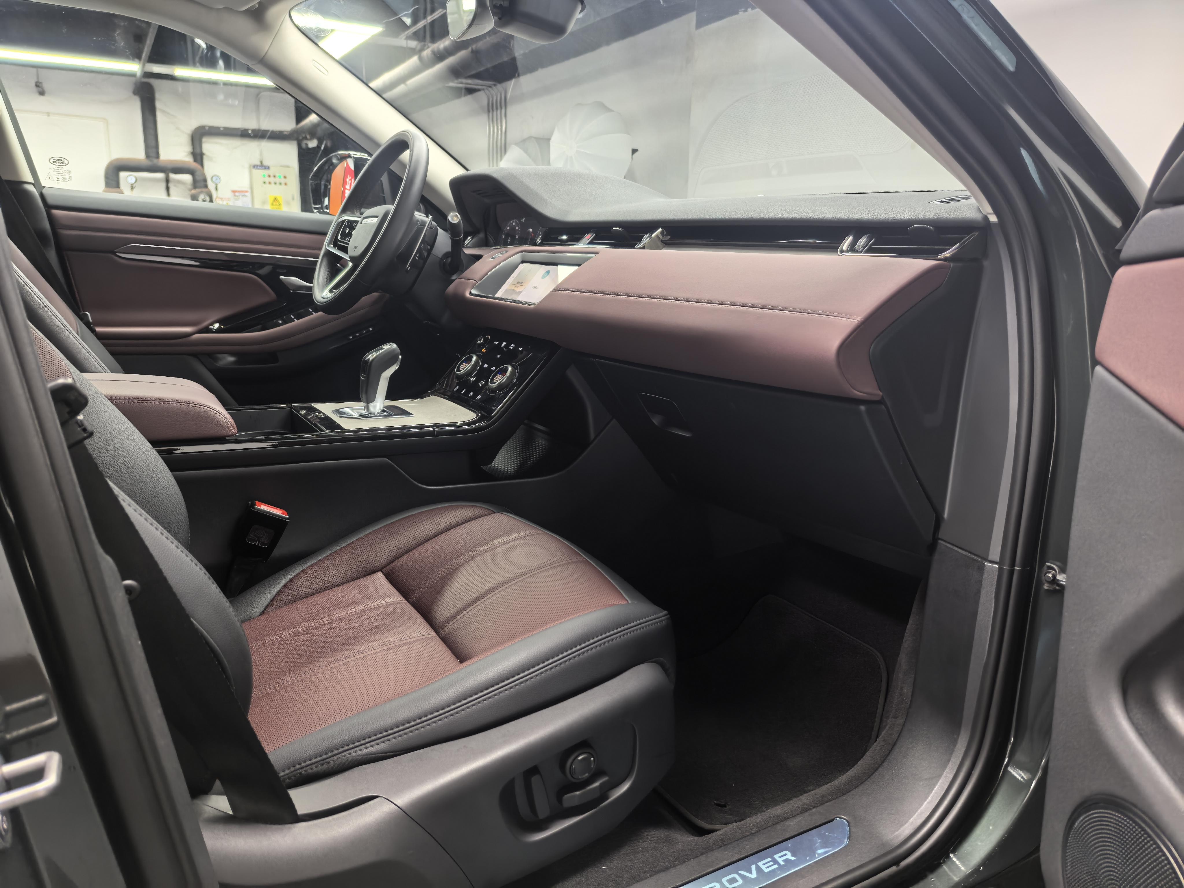 Land Rover Range Rover 2024 thumb 7