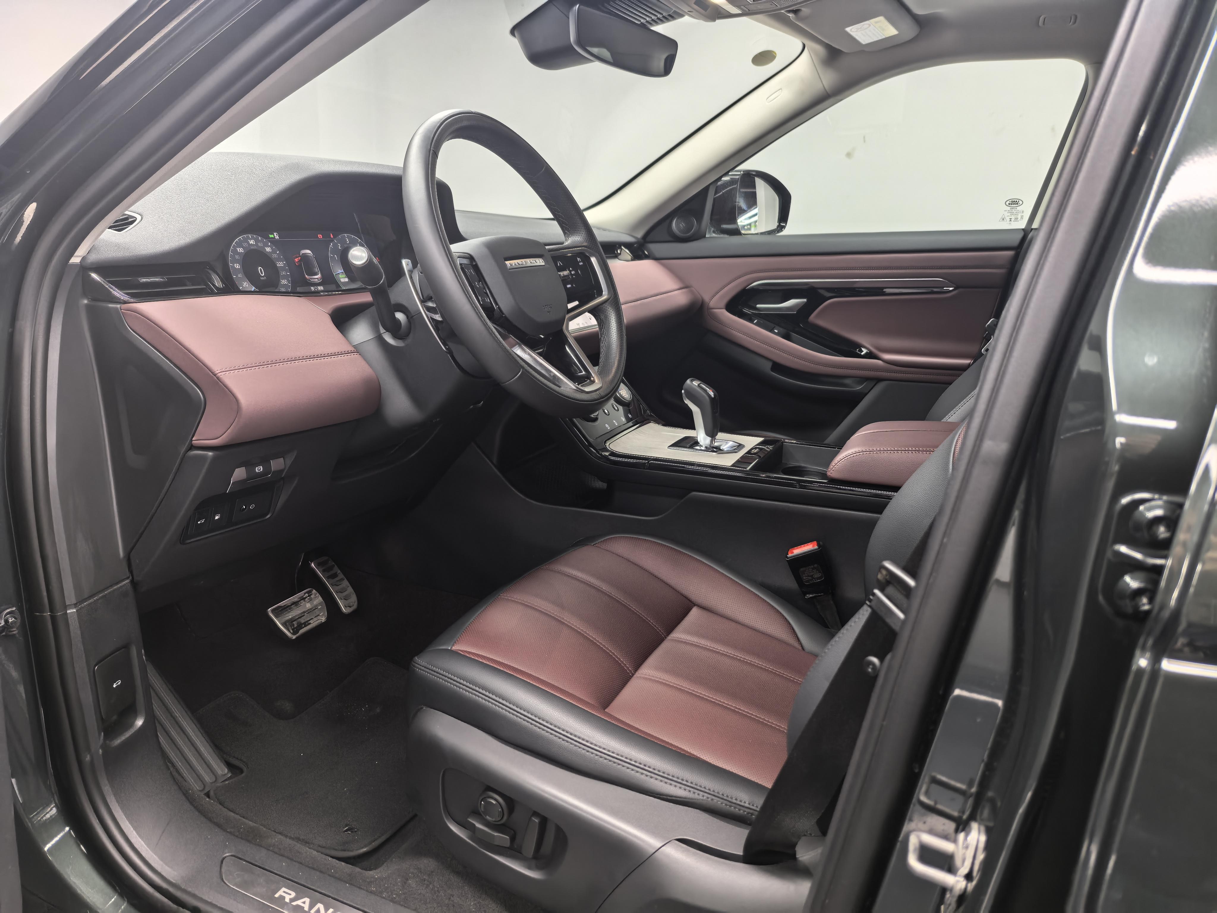 Land Rover Range Rover 2024 thumb 8