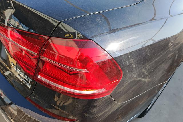 Volkswagen Passat 2018 thumb 3