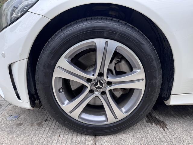 Mercedes-Benz C-Class 2021 thumb 3