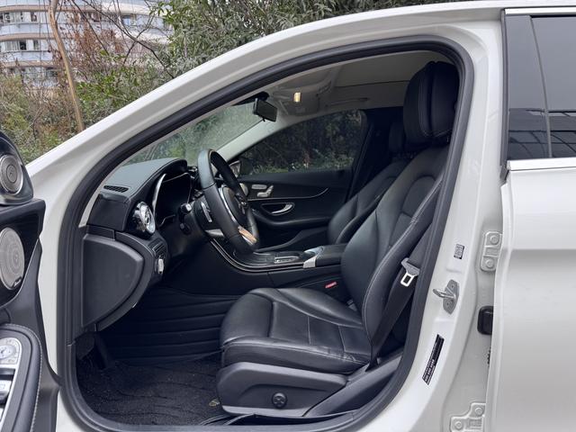 Mercedes-Benz C-Class 2021 thumb 5