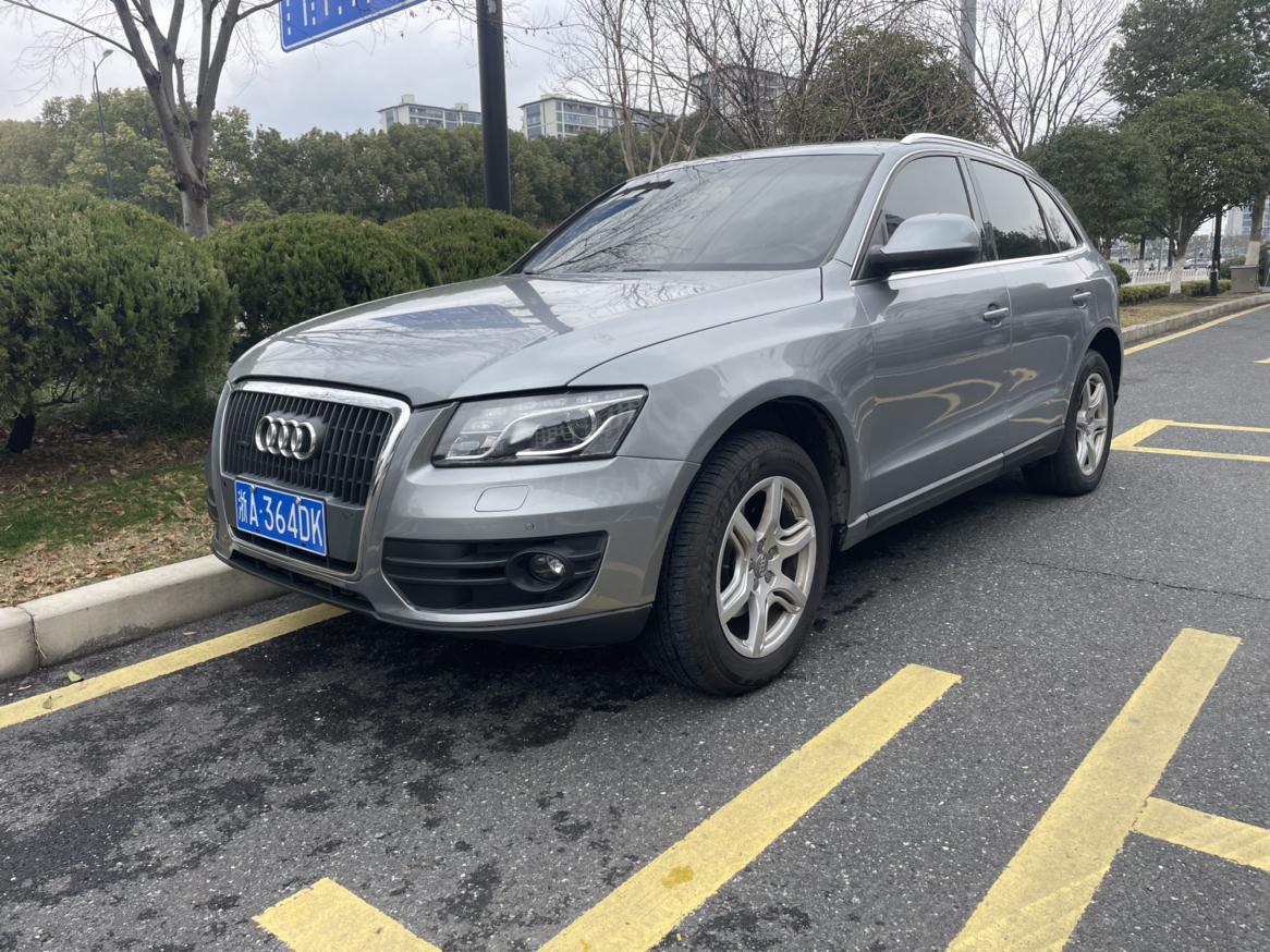 Audi Q5 2011 thumb 12
