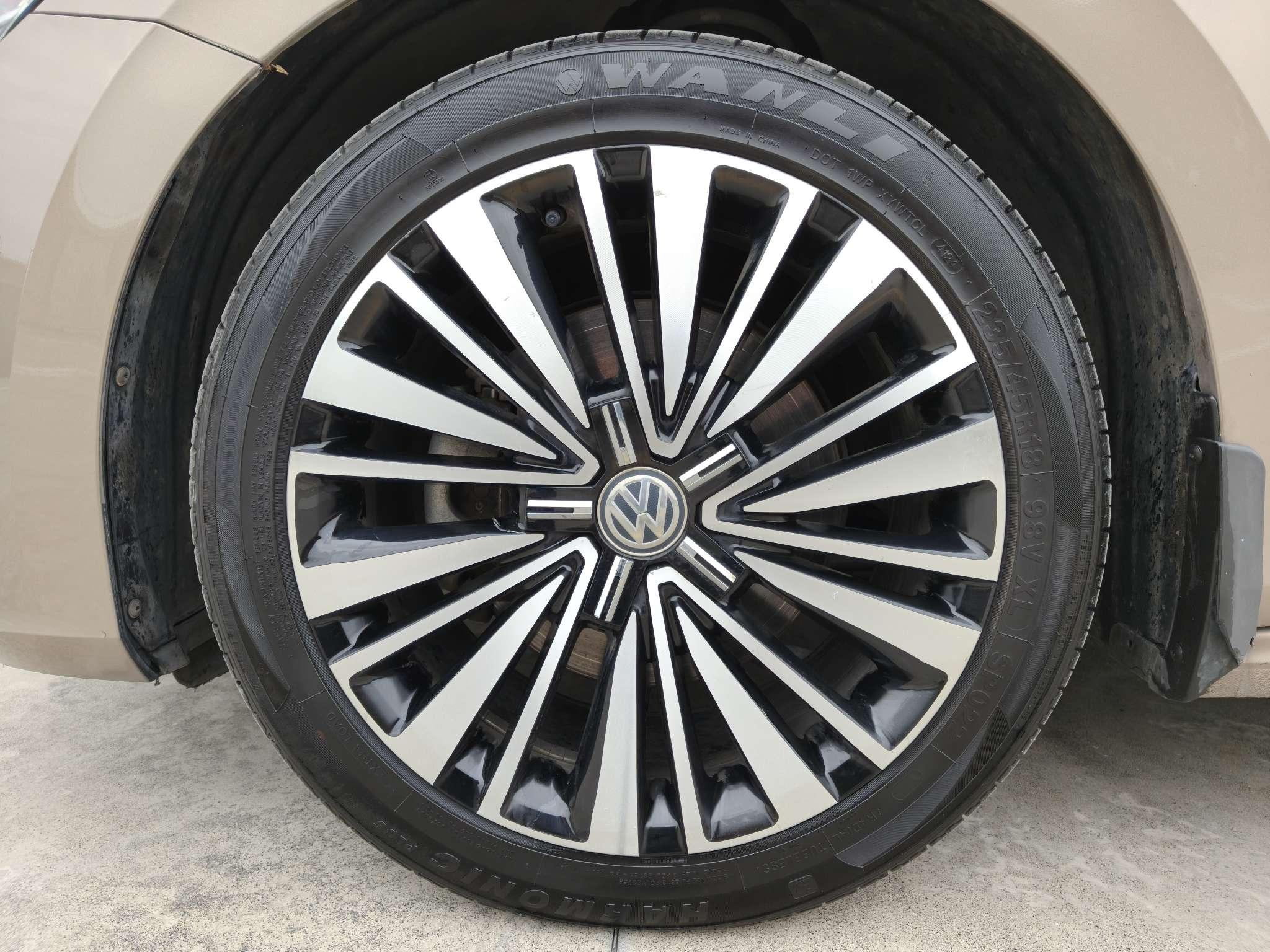 Volkswagen Passat 2020 thumb 4