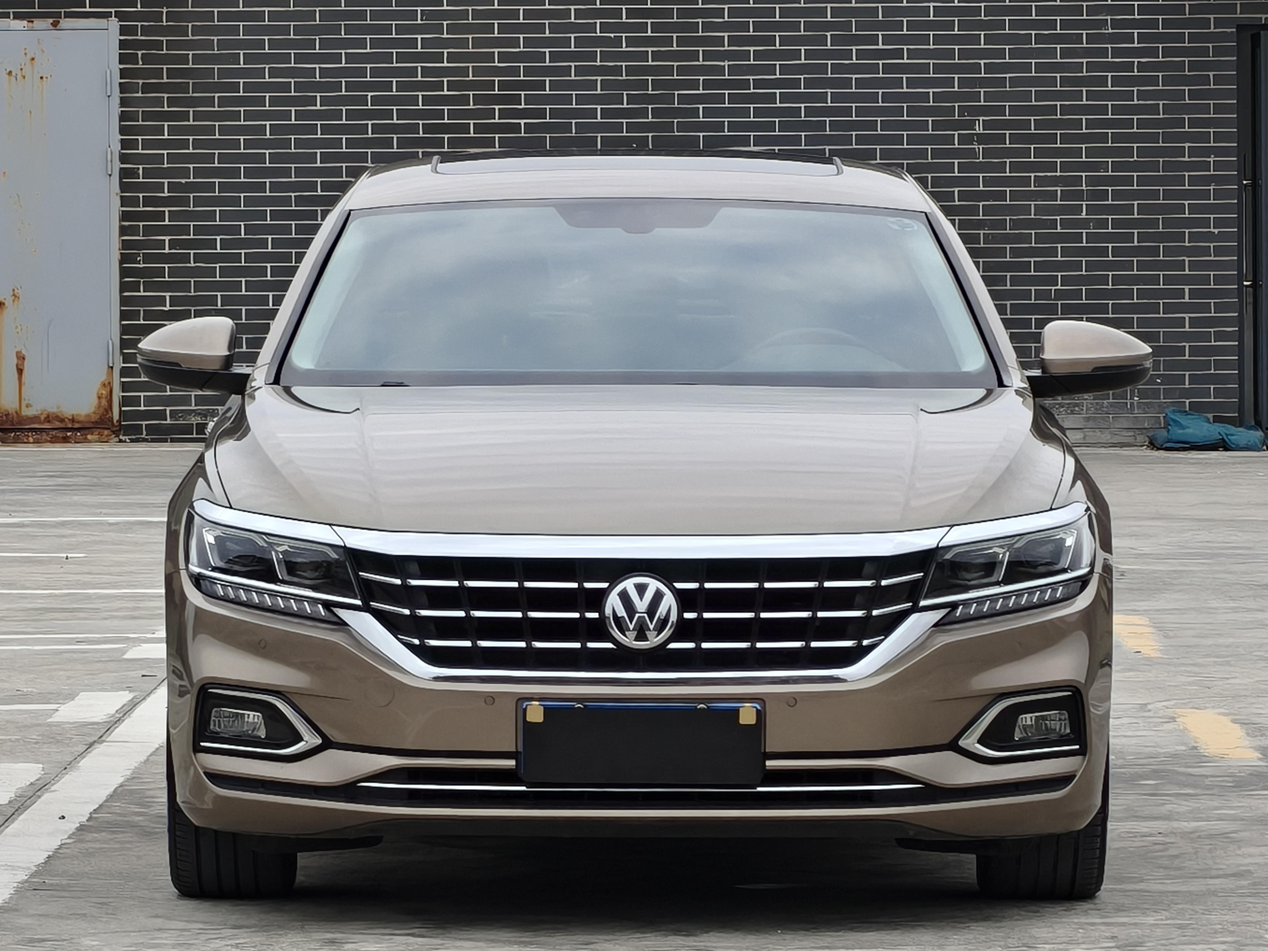 Volkswagen Passat 2020 thumb 10