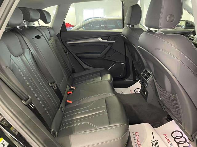 Audi Q5 2022 thumb 5