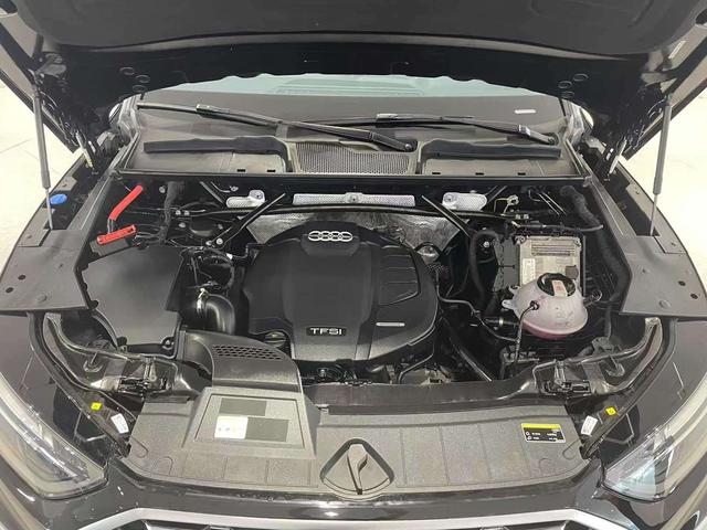 Audi Q5 2022 thumb 6