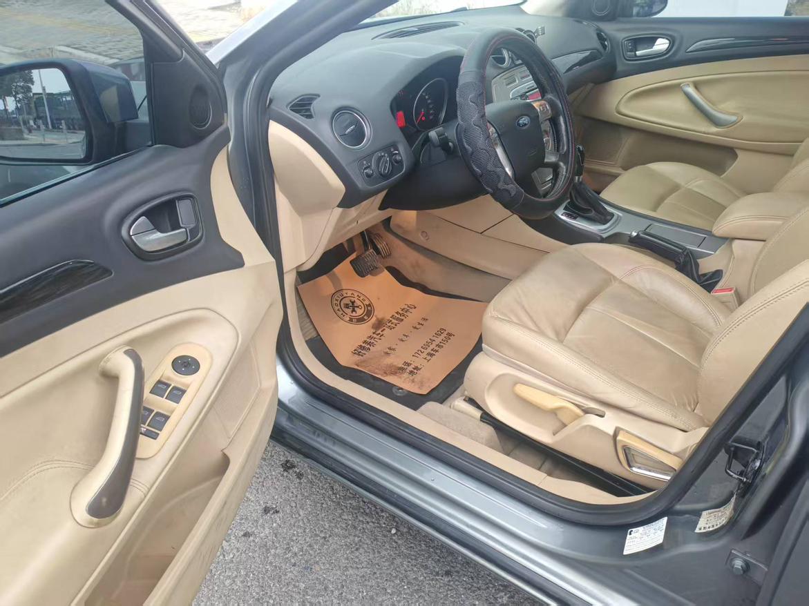 Ford Mondeo 2010 thumb 8
