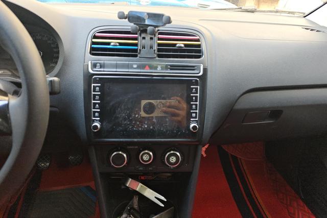 Volkswagen Polo 2019 thumb 10