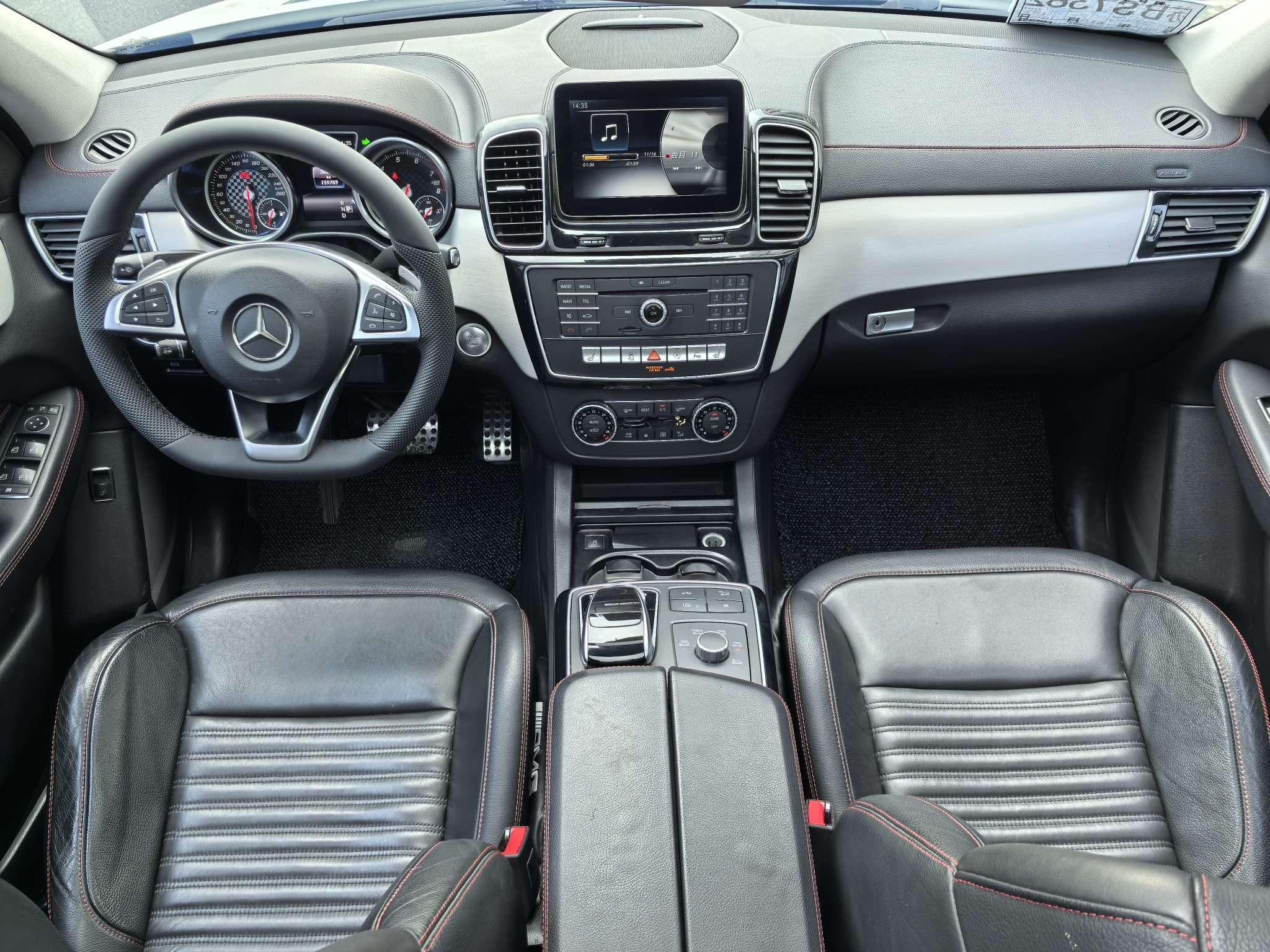 Mercedes-Benz GLE 2017 thumb 6