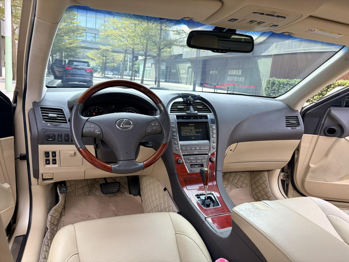 Lexus ES 2009 thumb 11