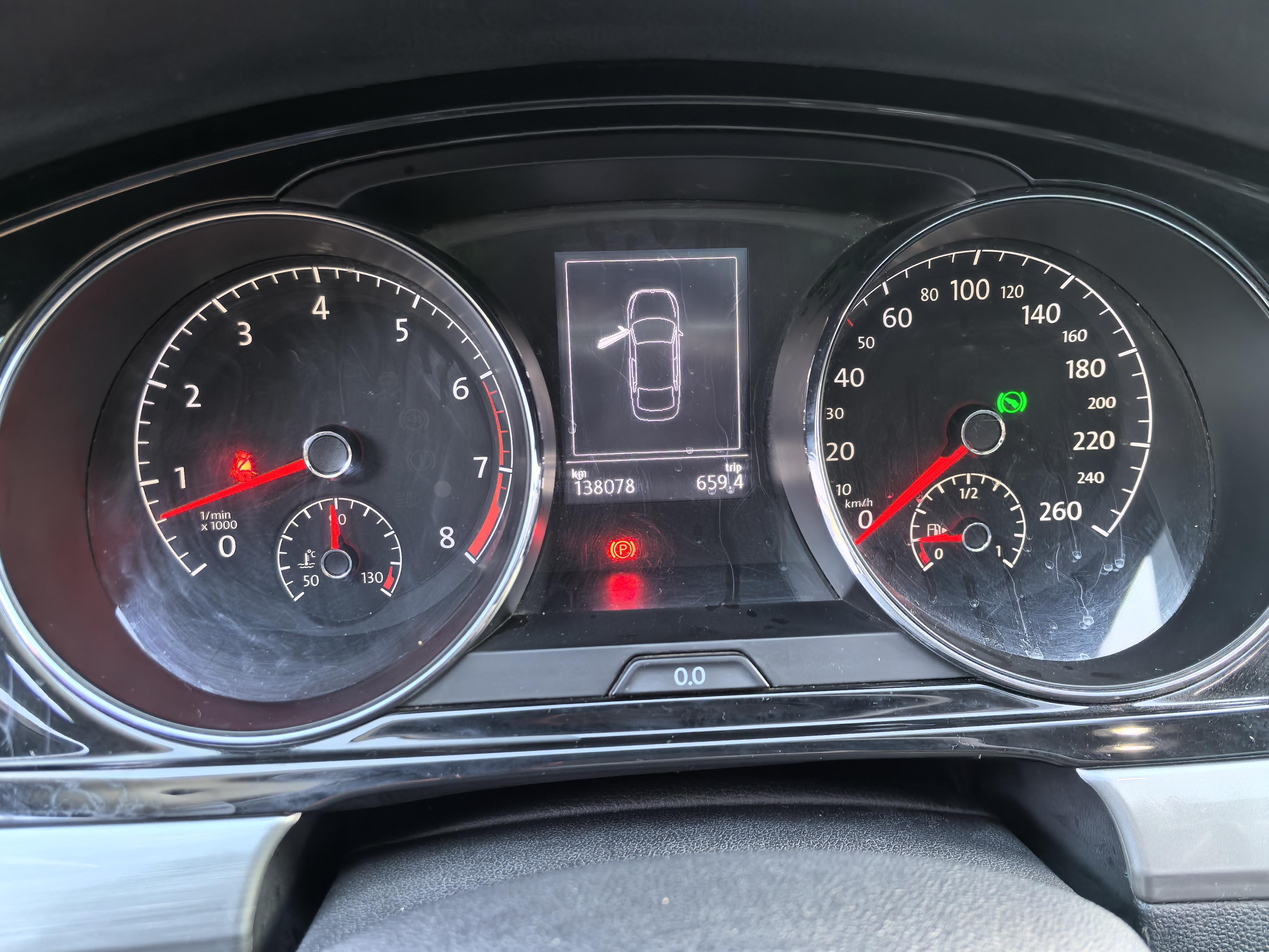 Volkswagen Lamando 2015 thumb 8
