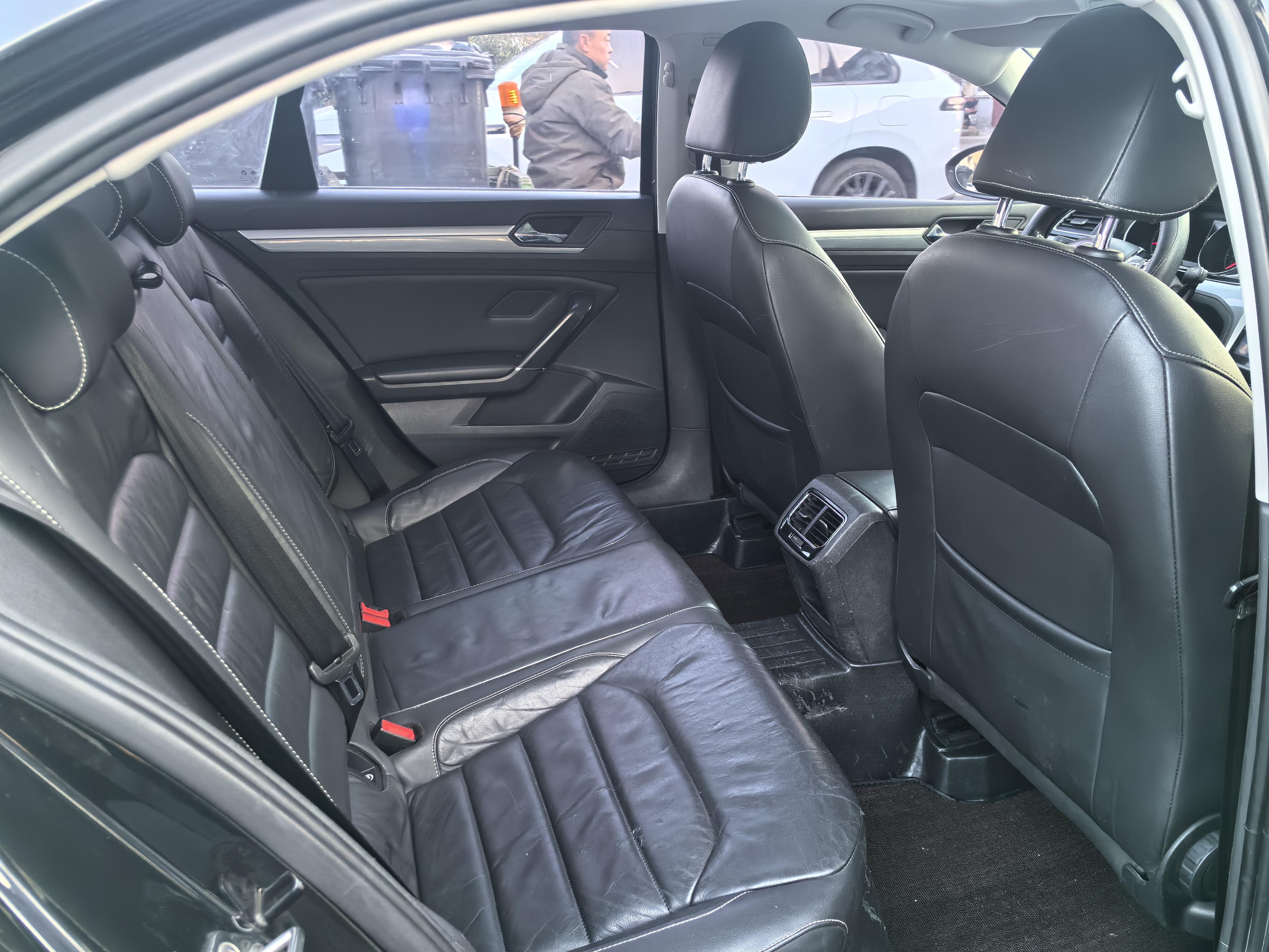 Volkswagen Lamando 2015 thumb 12