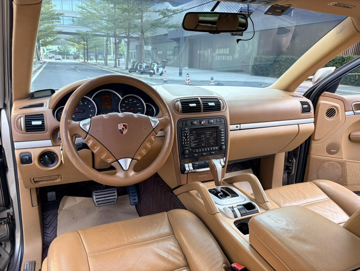 Porsche Cayenne 2008 thumb 8