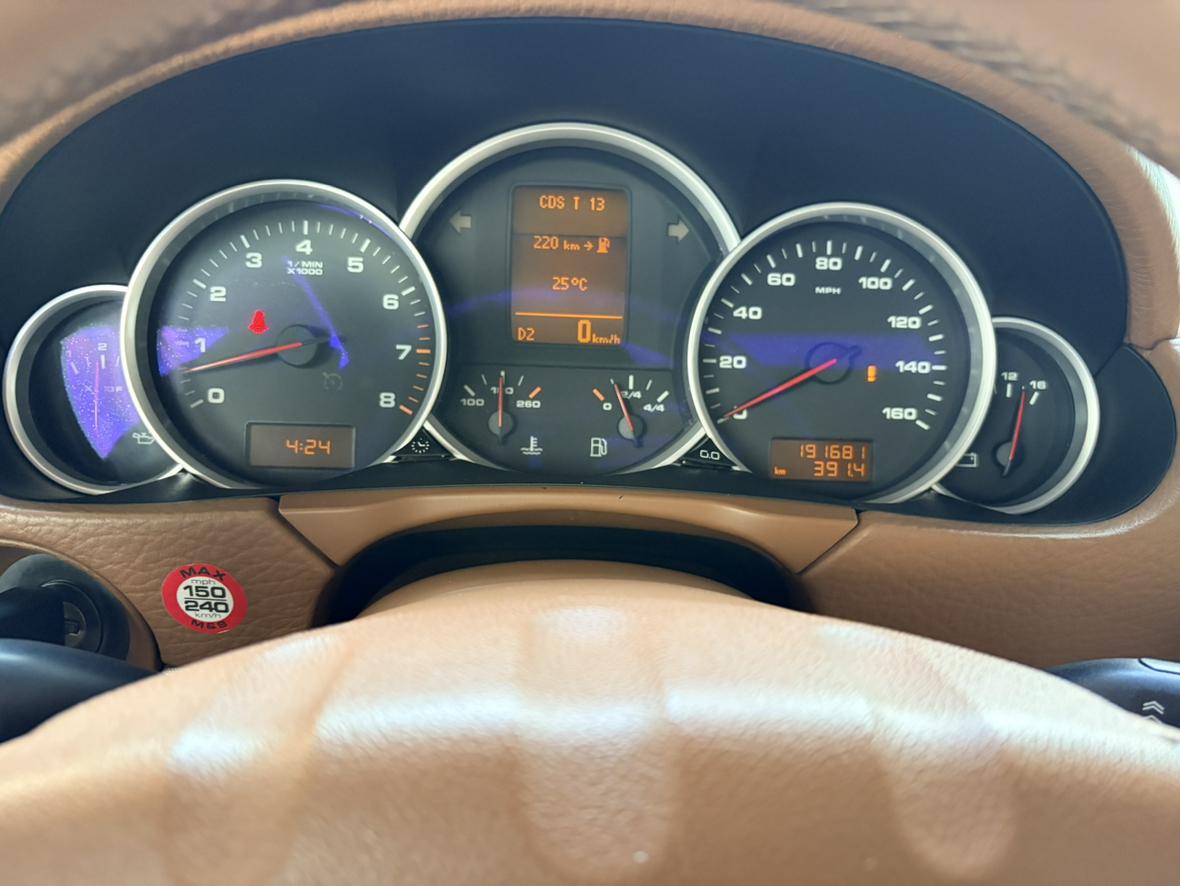 Porsche Cayenne 2008 thumb 10