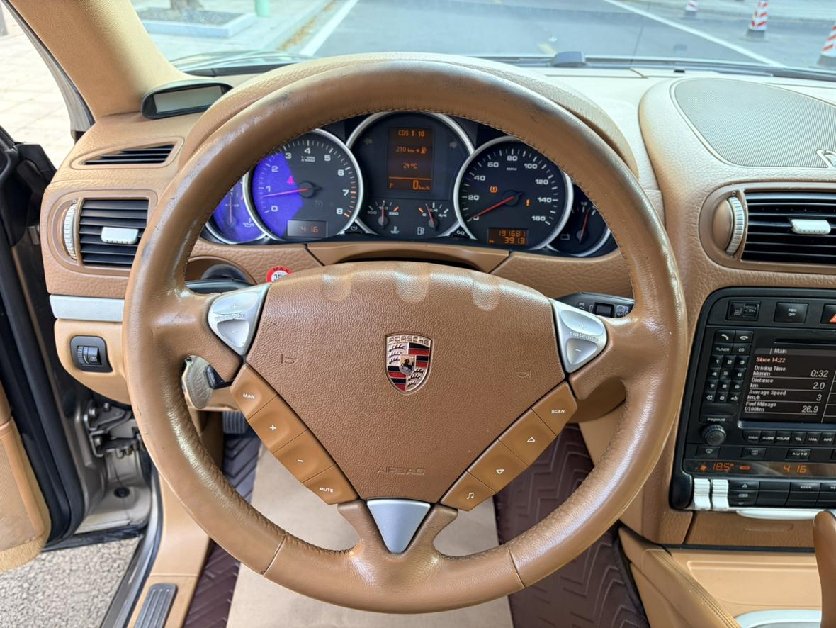 Porsche Cayenne 2008 thumb 11