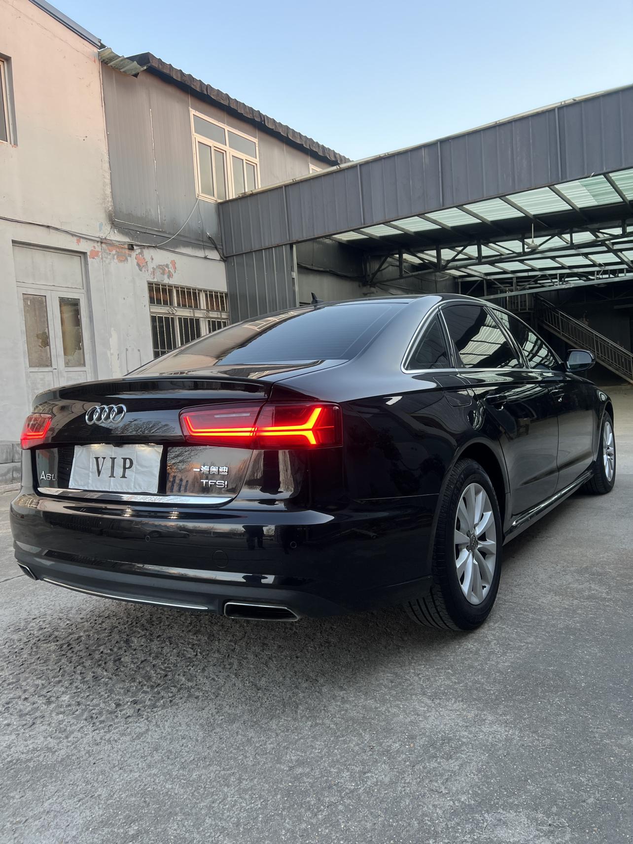 Audi A6 2018 thumb 4
