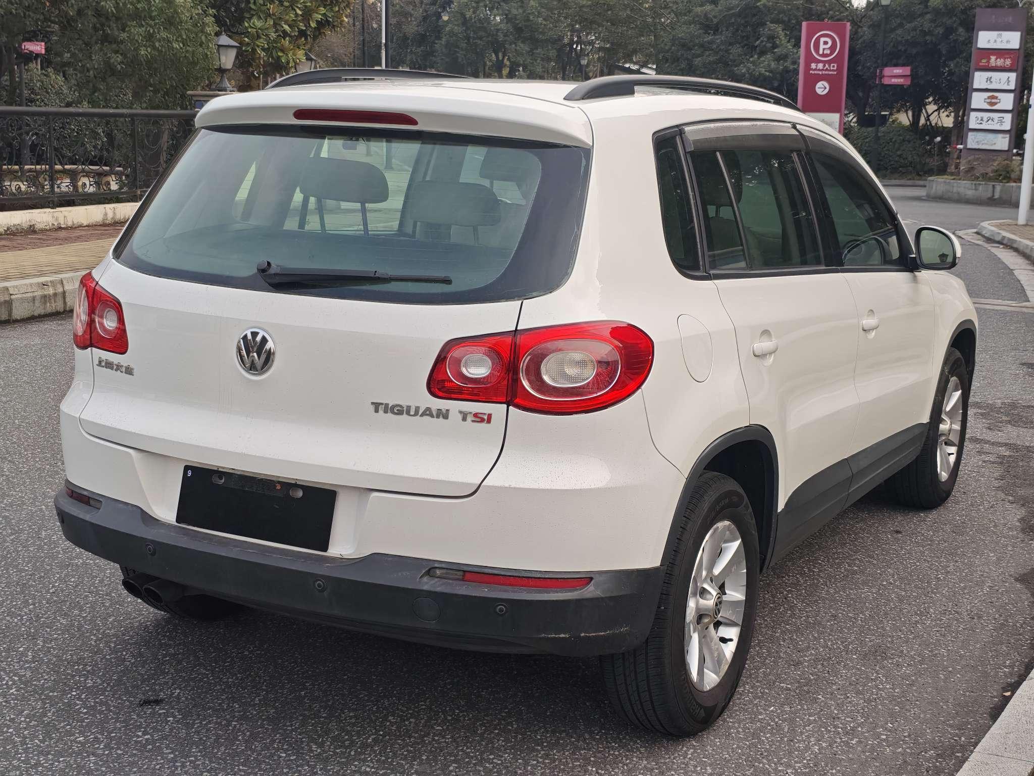 Volkswagen Tiguan 2012 thumb 4