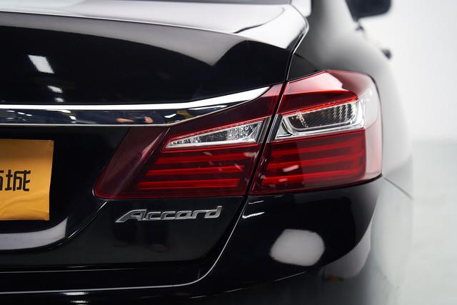 Honda Accord 2019 thumb 11