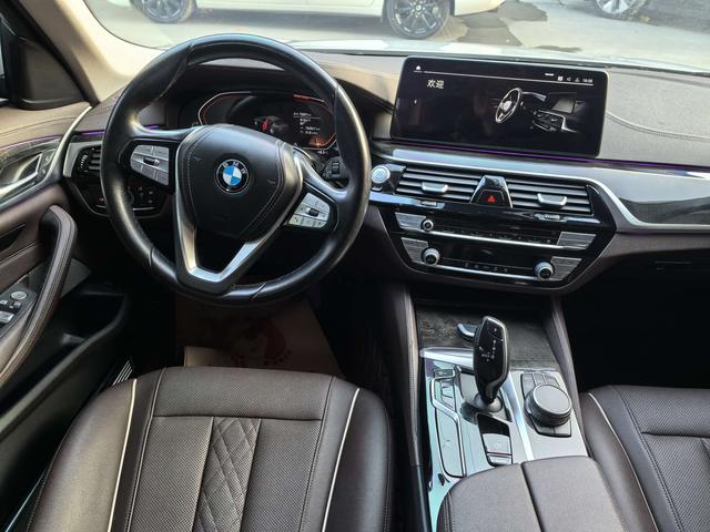 BMW 5 серии 2021 thumb 8