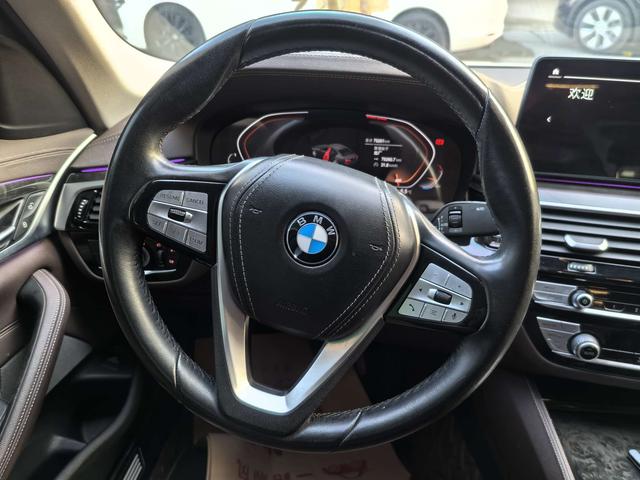 BMW 5 серии 2021 thumb 12