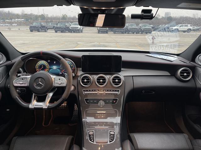 Mercedes-Benz C-Class 2019 thumb 4