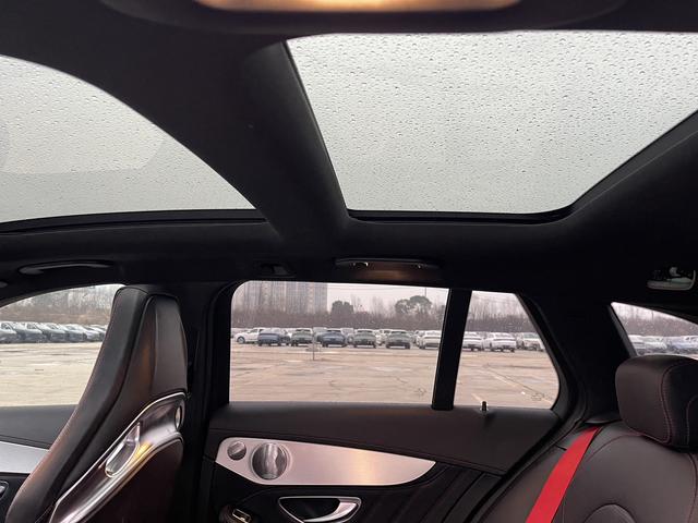 Mercedes-Benz C-Class 2019 thumb 9