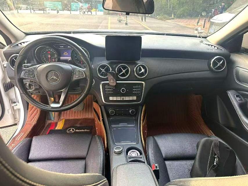 Mercedes-Benz GLA 2019 thumb 5