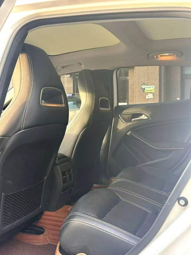 Mercedes-Benz GLA 2019 thumb 7