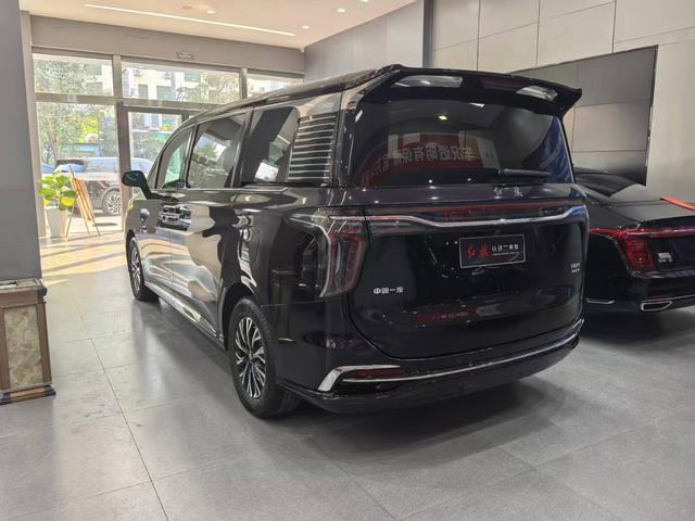 Hongqi HQ9 2024 thumb 3