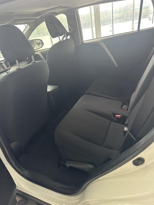 Toyota RAV4 2019 thumb 2