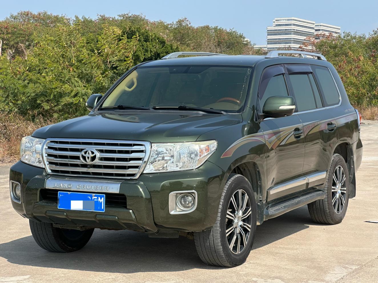 Toyota Land Cruiser 2015 thumb 8