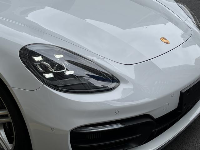 Porsche Panamera 2023 thumb 5