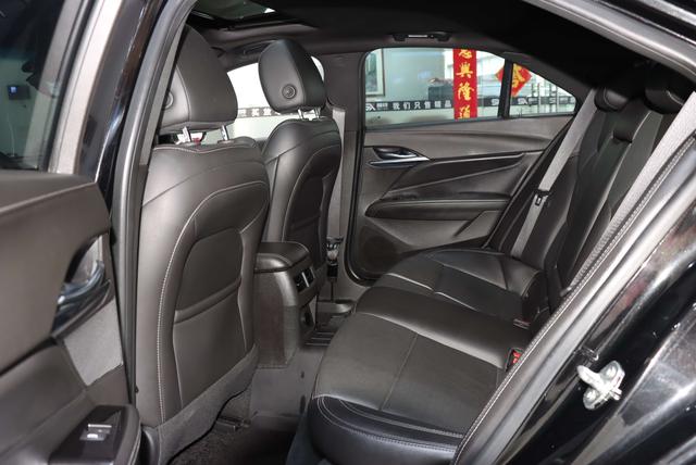 Cadillac CT4 2022 thumb 7