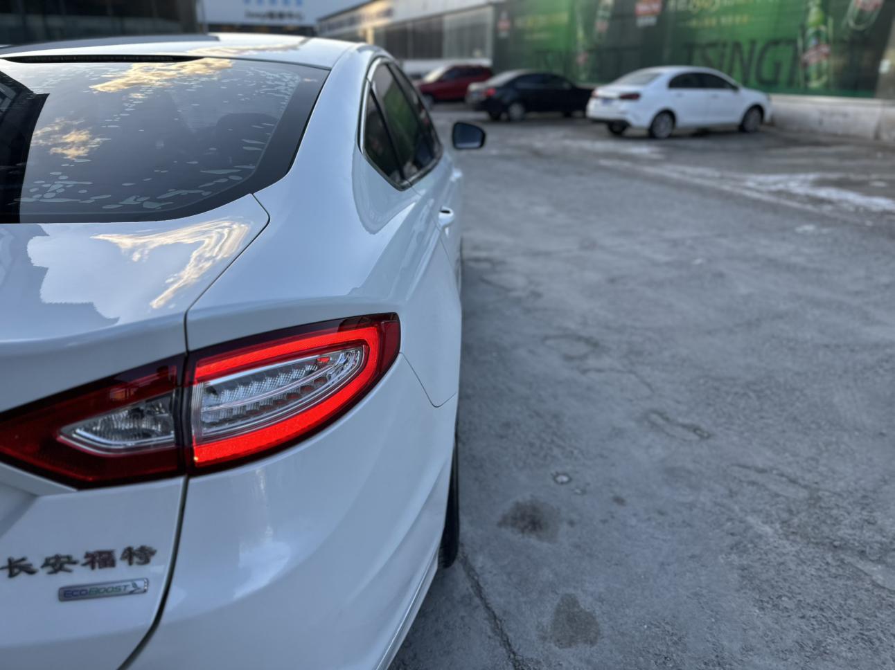 Ford Mondeo 2016 thumb 6