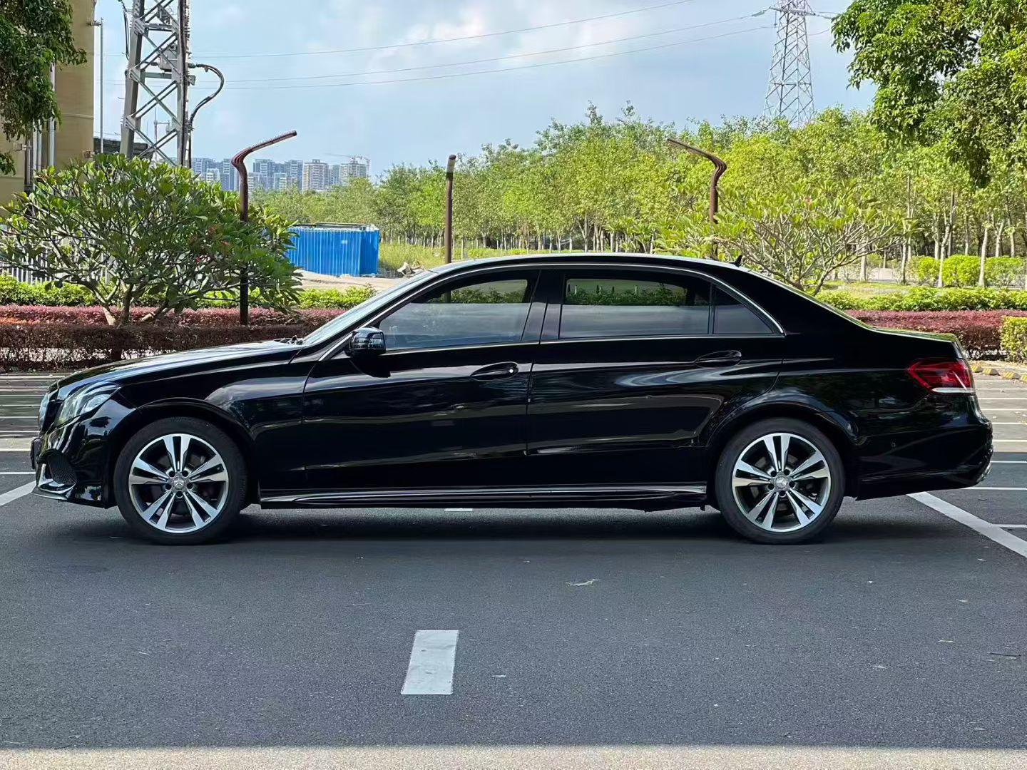 Mercedes-Benz E-Class 2015 thumb 2