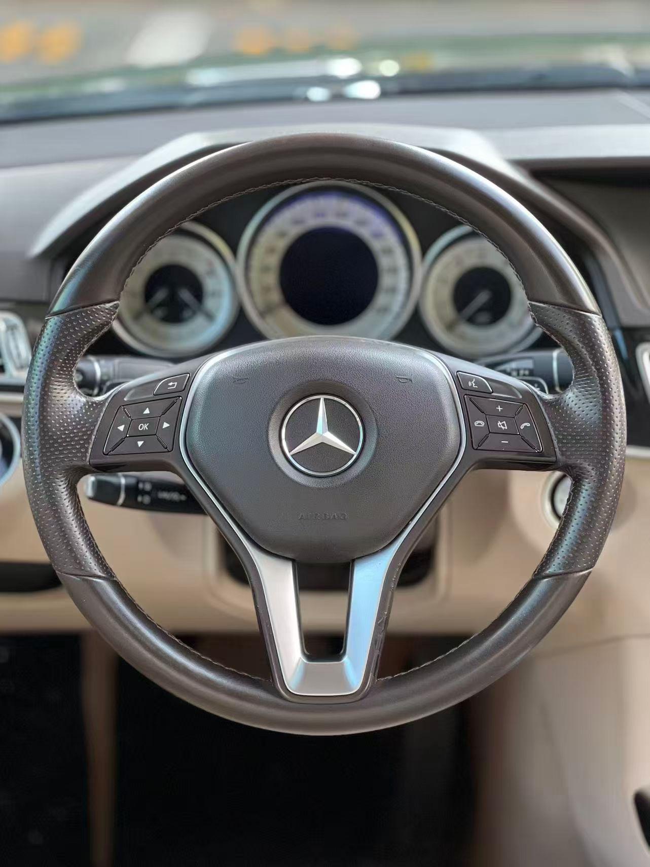 Mercedes-Benz E-Class 2015 thumb 6