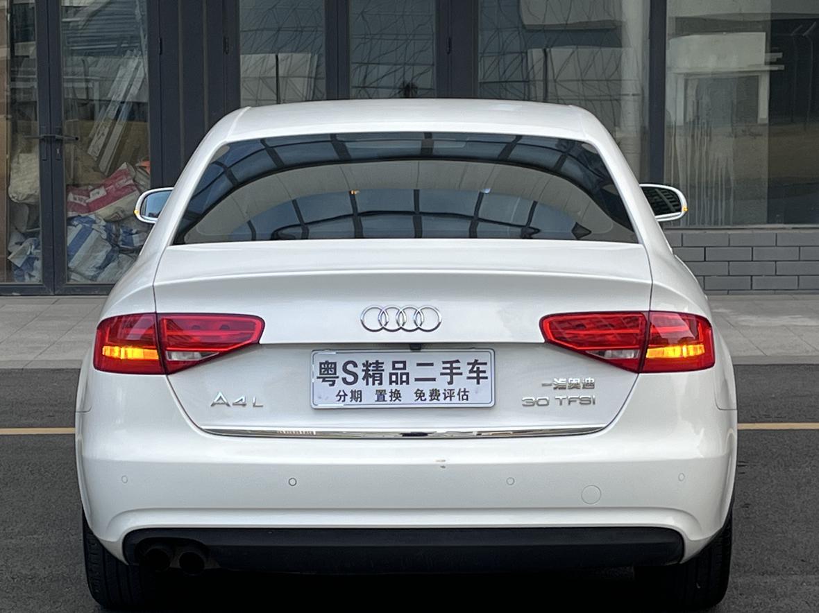 Audi A4 2013 thumb 4
