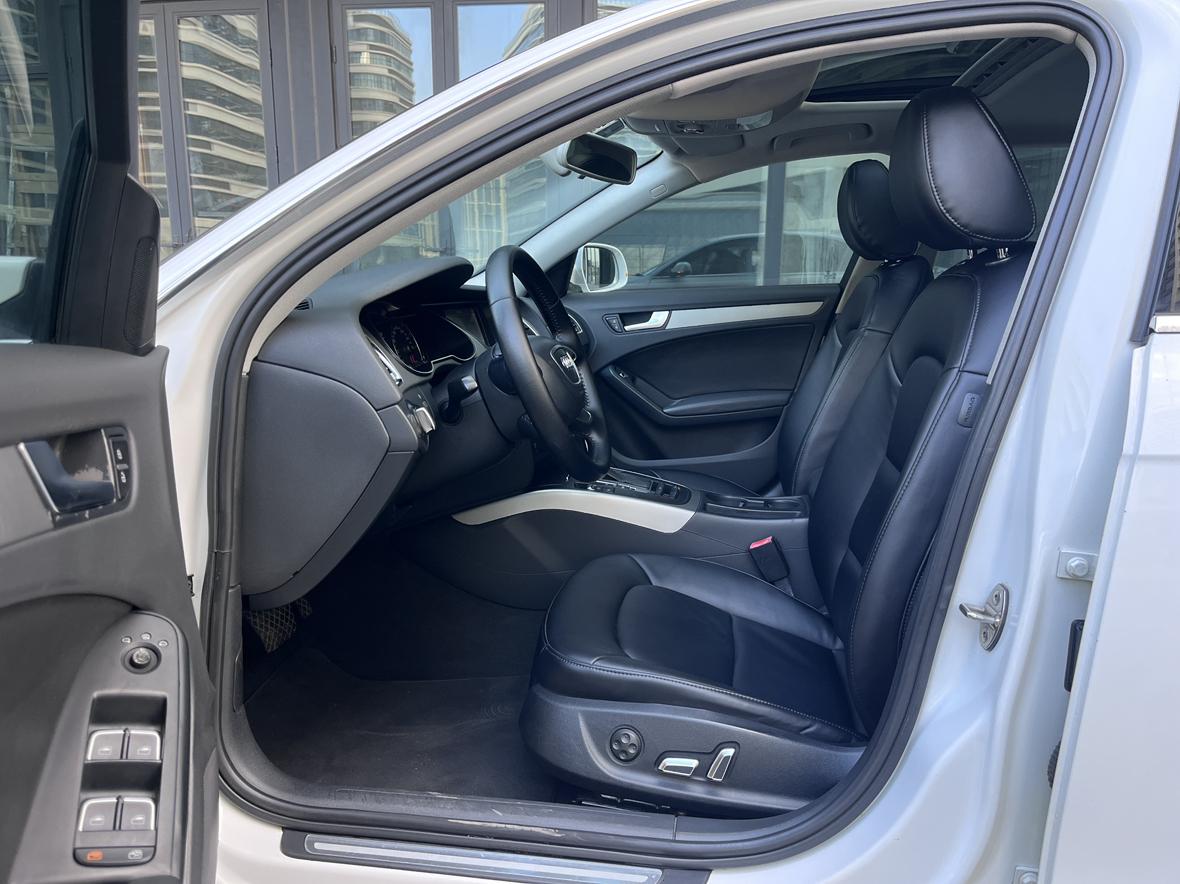 Audi A4 2013 thumb 10