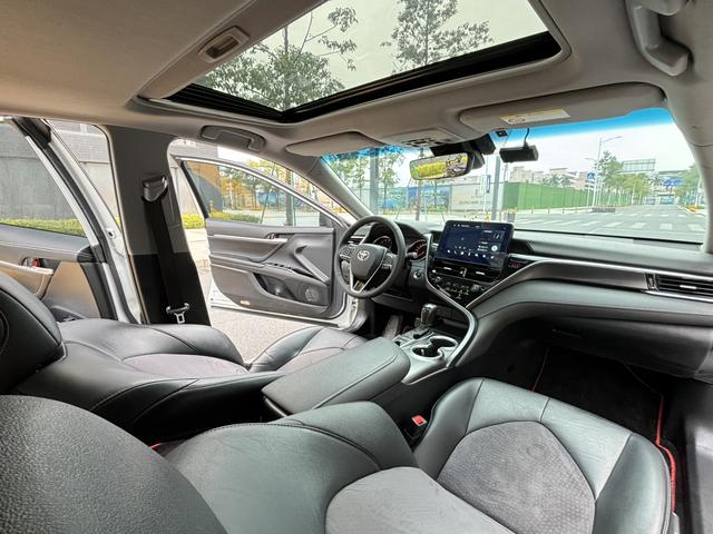 Toyota Camry 2022 thumb 8