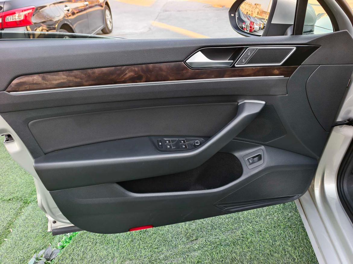 Volkswagen Magotan 2017 thumb 8