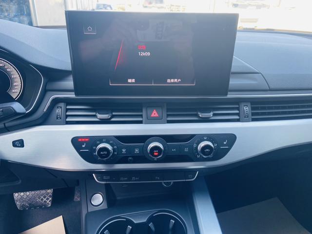 Audi A4 2020 thumb 8